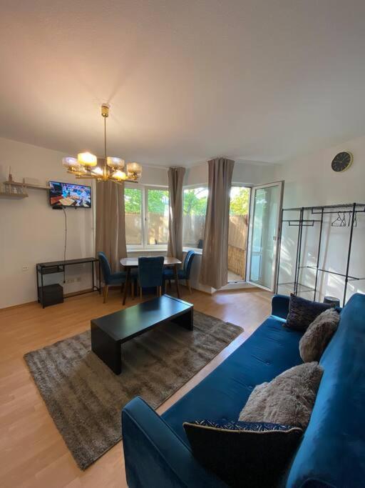 Apartment With Balcony 베를린 외부 사진