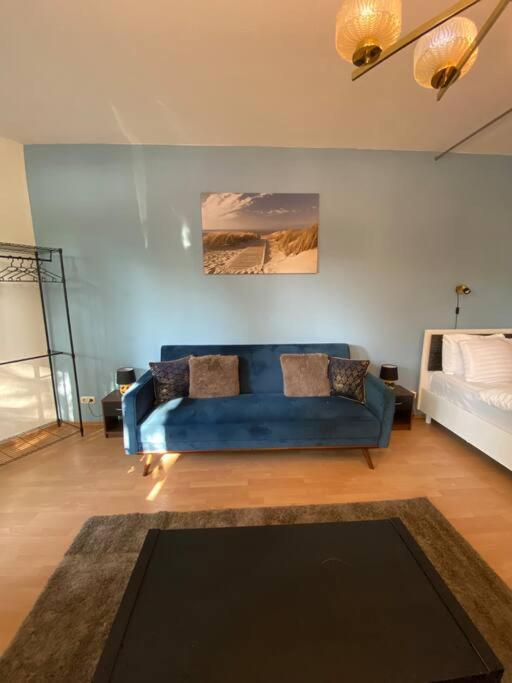 Apartment With Balcony 베를린 외부 사진